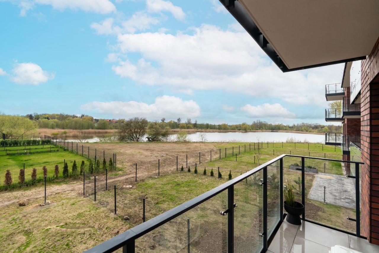 Stara Cegielnia Lake View Apartment By Renters Prestige Poznan Exterior photo